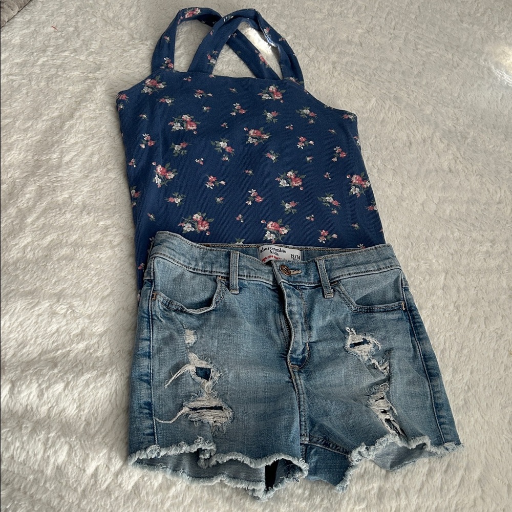 Abercrombie kids Floral Blue Tank Top and Distressed Denim Shorts size 13/14
